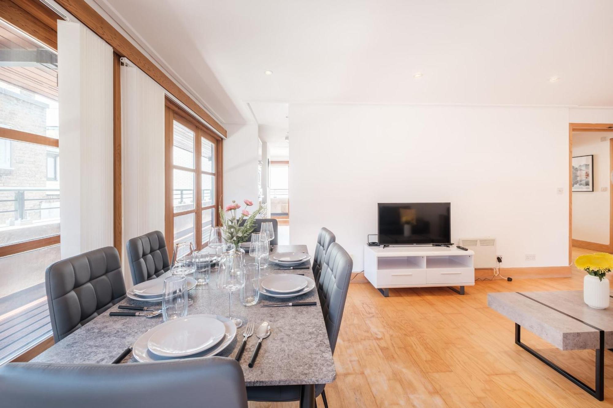 2Br Penthouse With Terrace - Heart Of Holborn - Cityapartmentstay London Eksteriør billede